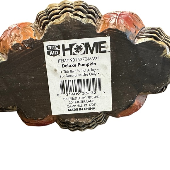 2 Decorative Textured Pumpkins - Picture 6 of 12